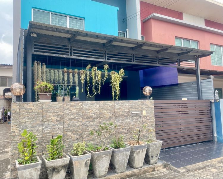 ขายทาว เฮ้าส์ 2 ชั้น