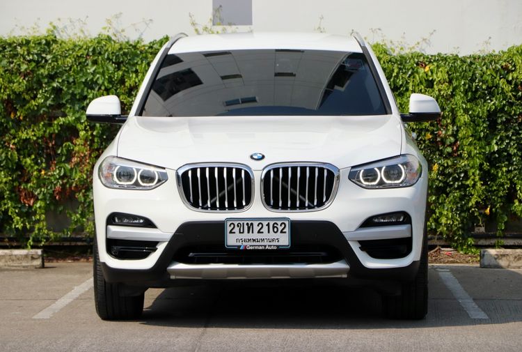 รถ BMW X3 2.0 xDrive30e xLine สี ขาว