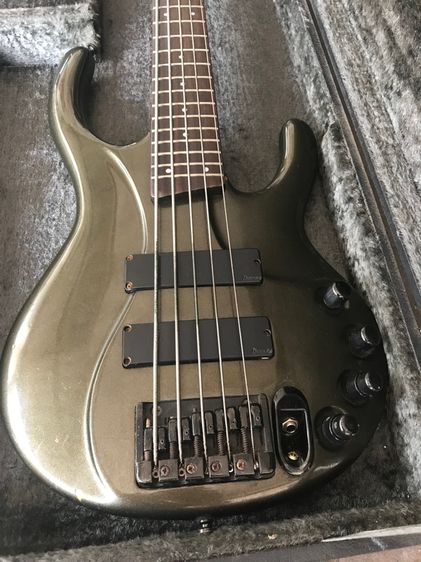 กรัต้าเบส 5สาย รูปที่ 2