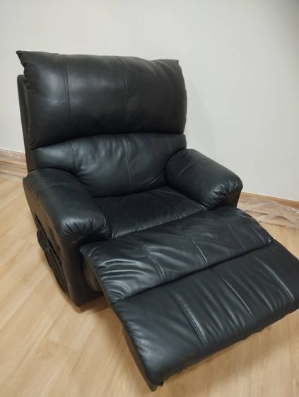 โซฟา Recliner หนังแท้ ปรับเอนนอน ที่พักเท้าในตัว เบาะหนานุ่ม ตัวใหญ่พิเศษ สีดํา รูปที่ 6