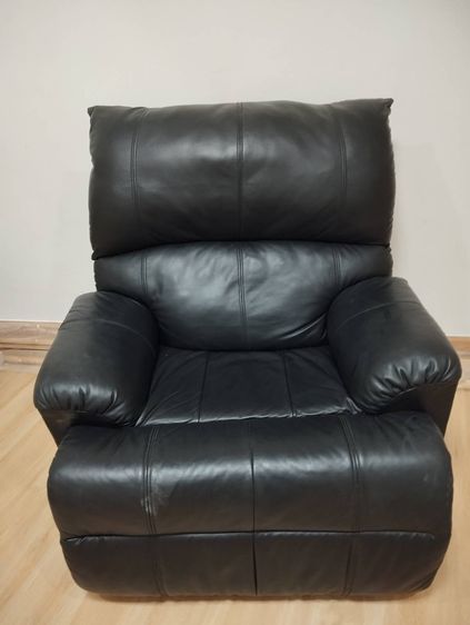 โซฟา Recliner หนังแท้ ปรับเอนนอน ที่พักเท้าในตัว เบาะหนานุ่ม ตัวใหญ่พิเศษ สีดํา รูปที่ 8