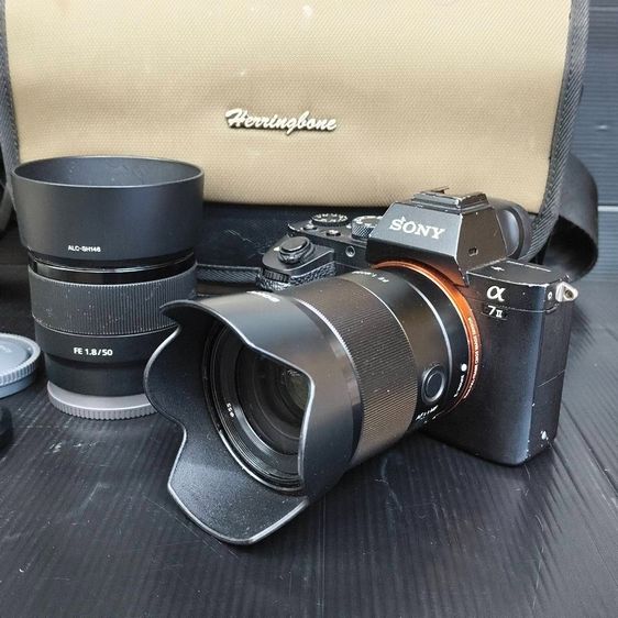 Sony A7II Full Frame 24MP IBIS 5 แกน + FE 35mm F1.8 SEL35F18F ชุดถ่ายงานโปร ละลายหลังสวย คมจัด รูปที่ 2