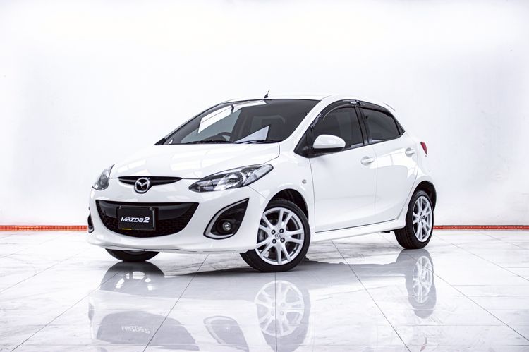 รถ Mazda Mazda 2 1.5 Spirit Sports สี ขาว