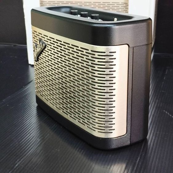 Fender Newport 2Bluetooth Speaker ลําโพงบลูทูธดีไซน์แอมป์กีตาร์ปรับVolume Treble Bass AUX IN USB รูปที่ 5