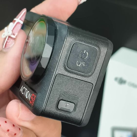 DJI Osmo Action 5 Pro Adventure Combo 4K Action Camera จอหน้า-หลัง แบต 3 ก้อนไม้เซลฟี่อุปกรณ์ครบชุด รูปที่ 6