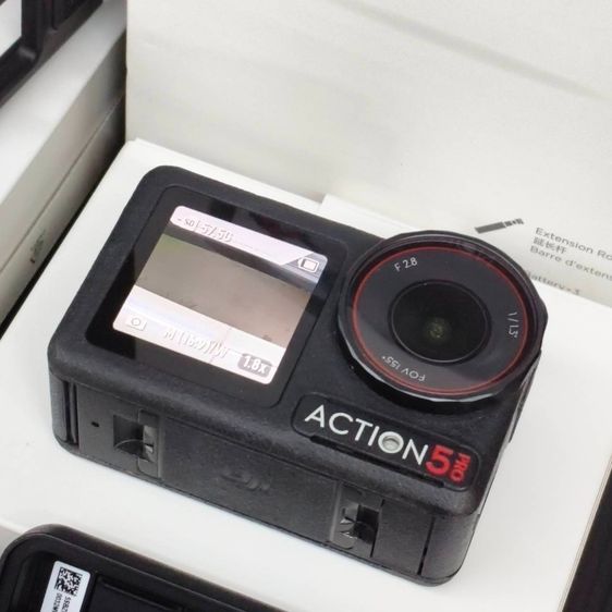 Go Pro DJI Osmo Action 5 Pro Adventure Combo 4K Action Camera จอหน้า-หลัง แบต 3 ก้อนไม้เซลฟี่อุปกรณ์ครบชุด