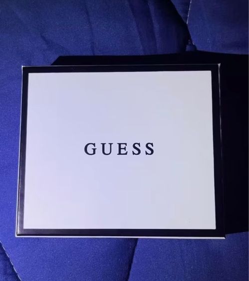 กระเป๋าสตางค์ Guess รูปที่ 2