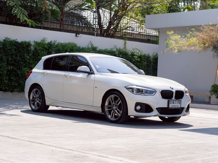 รถ BMW Series 1 118i สี ขาว