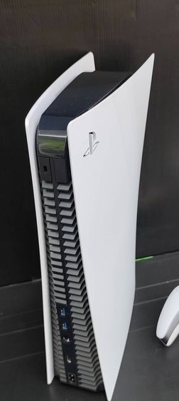 PS5 Digital Edition เครื่องศูนย์ ใช้งานปกติ อุปกรณ์ครบ รูปที่ 5