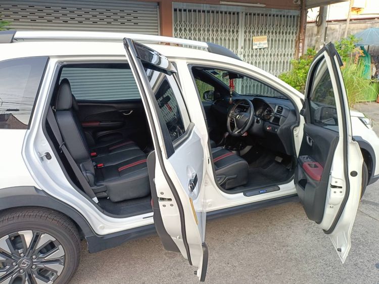 Honda BR-V 2019 1.5 SV Sedan เบนซิน ไม่ติดแก๊ส เกียร์อัตโนมัติ ขาว รูปที่ 4