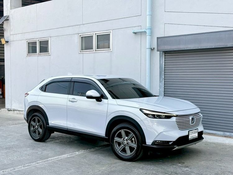 รถ Honda HR-V 1.5 EL e:HEV สี ขาว