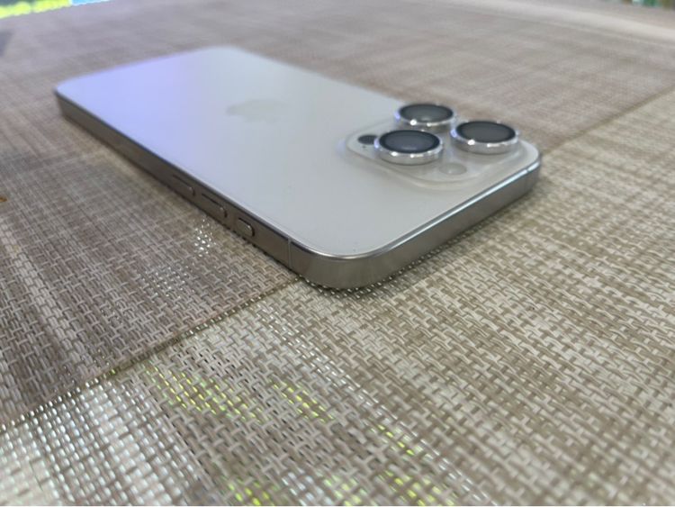 iPhone 15 Pro Max 512 หน้าจอมีตำหนิจุดดำ ไม่มีผลต่อการใช้งาน รูปที่ 7