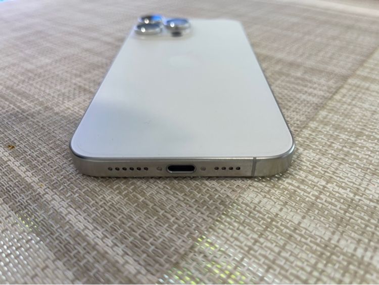 iPhone 15 Pro Max 512 หน้าจอมีตำหนิจุดดำ ไม่มีผลต่อการใช้งาน รูปที่ 6