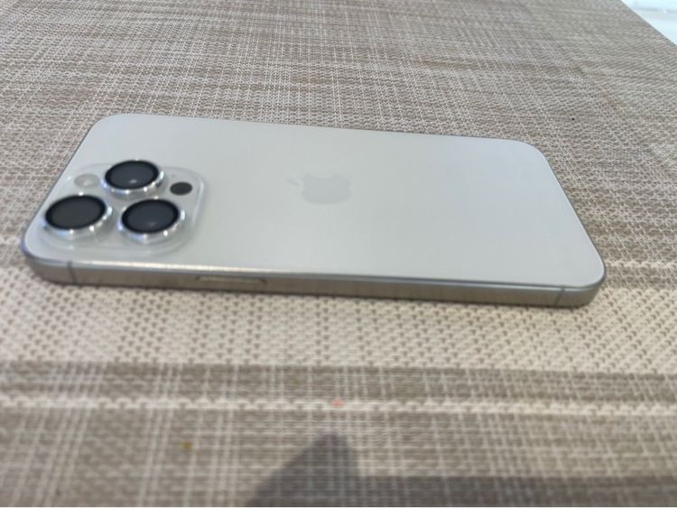 iPhone 15 Pro Max 512 หน้าจอมีตำหนิจุดดำ ไม่มีผลต่อการใช้งาน รูปที่ 5