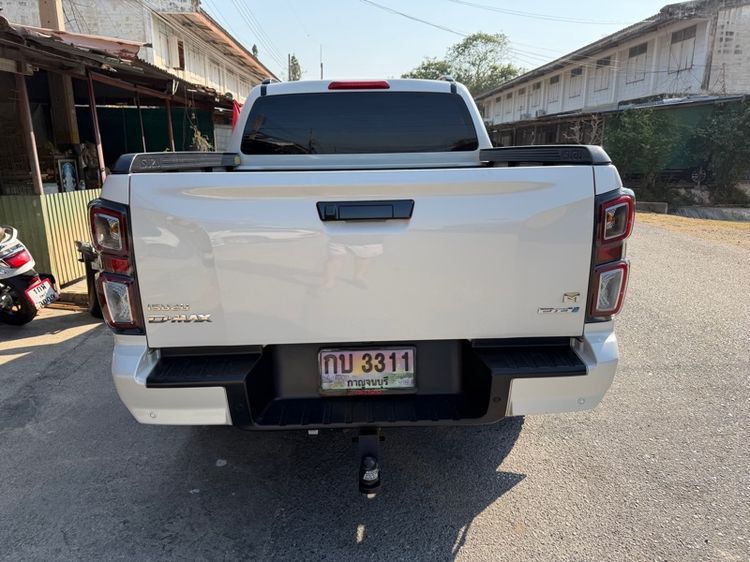 Isuzu D-MAX 2022 3.0 Vcross M 4WD Pickup ดีเซล ไม่ติดแก๊ส เกียร์อัตโนมัติ ขาว รูปที่ 2