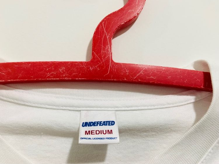 เสื้อยืด UNDEFEATED made in USA แท้ 💯 size M ขนาด อก 21 ยาว 28 นิ้ว สภาพดีมาก ลายสวย เนื้อผ้านิ่มมาก หายากน่าสะสมครับ รูปที่ 3