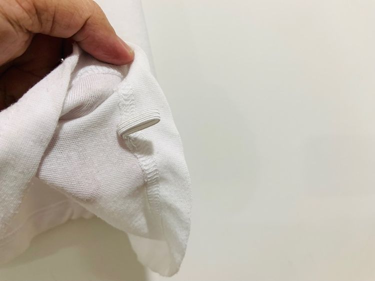 เสื้อยืด QUICKSILVER แท้ 💯 size L ขนาด อก 21.5 ยาว 28 นิ้ว สภาพดีมาก ลายสวย เนื้อผ้านิ่มมาก หายากน่าสะสมครับ รูปที่ 6