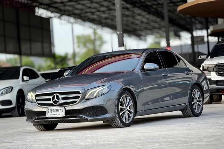 รถ Mercedes-Benz E-Class E350 สี เทา