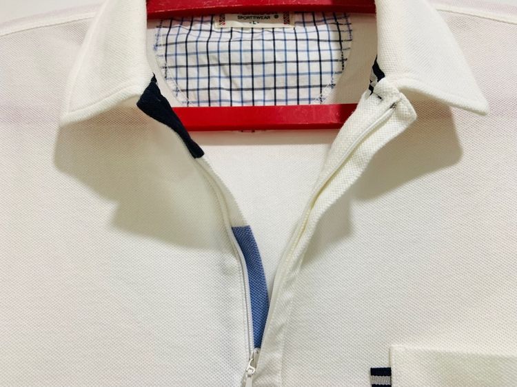 เสื้อโปโล McGregor กระเป๋าอกซ้าย แท้ 💯 size L ขนาด อก 21 ยาว 27.5 นิ้ว สภาพใหม่มาก สีขาว ดีเทลสวย เนื้อผ้าดีมากนิ่มใส่สบาย หายากน่าสะสมครับ รูปที่ 3