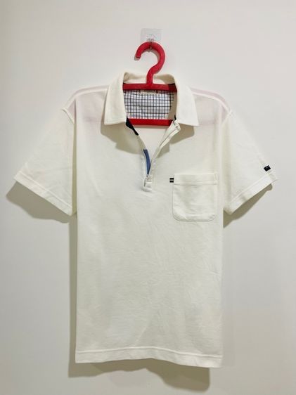 เสื้อโปโล McGregor กระเป๋าอกซ้าย แท้ 💯 size L ขนาด อก 21 ยาว 27.5 นิ้ว สภาพใหม่มาก สีขาว ดีเทลสวย เนื้อผ้าดีมากนิ่มใส่สบาย หายากน่าสะสมครับ