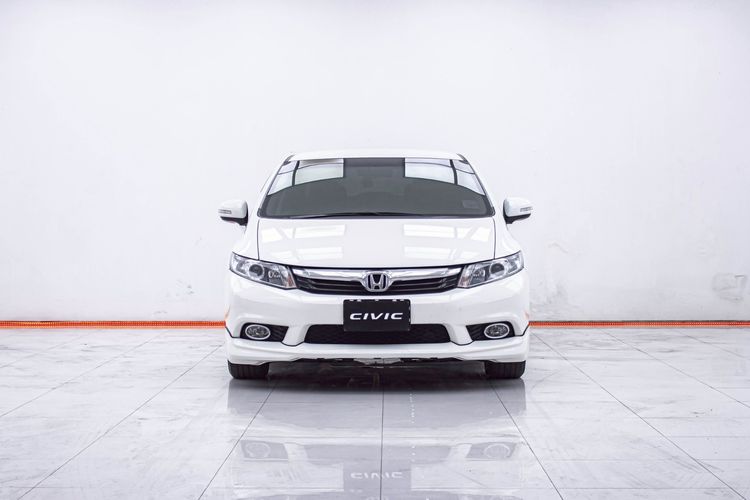Honda Civic 2013 1.8 E i-VTEC Sedan เบนซิน ไม่ติดแก๊ส เกียร์อัตโนมัติ ขาว รูปที่ 4