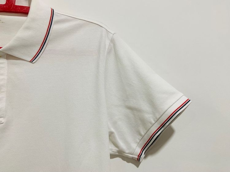 เสื้อโปโล UNIQLO แท้ 💯 size L ขนาด อก 21 ยาว 27 นิ้ว สภาพดีมาก สีขาวจั๊ว ดีเทลสวย เนื้อผ้าดีมากนิ่มใส่สบาย หายากน่าสะสมครับ รูปที่ 2