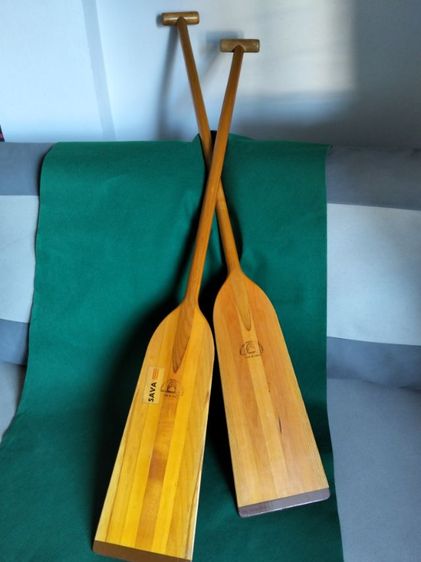 ขอขายไม้พายเรือไม้แบรนด์ Grey owl paddle company.ความยาว 124ซม.ผลิต made in Canada ไม้แท้ ของแท้. รูปที่ 2