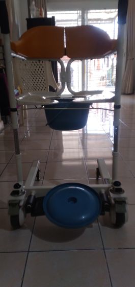 รถเข็นเคลื่อนย้ายผู้ป่วยพร้อมส้วม รูปที่ 6