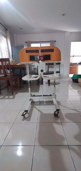 รถเข็นเคลื่อนย้ายผู้ป่วยพร้อมส้วม รูปที่ 5