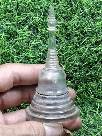 (ปิดแล้วครับ)สีผึ้งลูกอมเก่ามีเศษทองคำเปลวติดประปราย อยู่ในเจดีย์(เปิด ปิด ได้) ไม่ทราบที่ (ปล่อยรวมกันครับ) รูปที่ 2