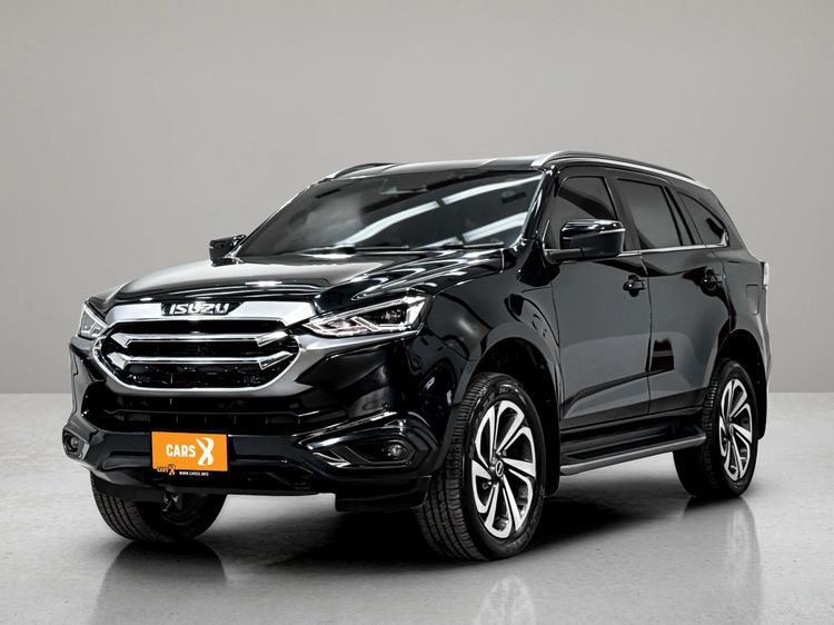 รถ Isuzu MU-X 1.9 ULTIMATE 2WD สี ดำ