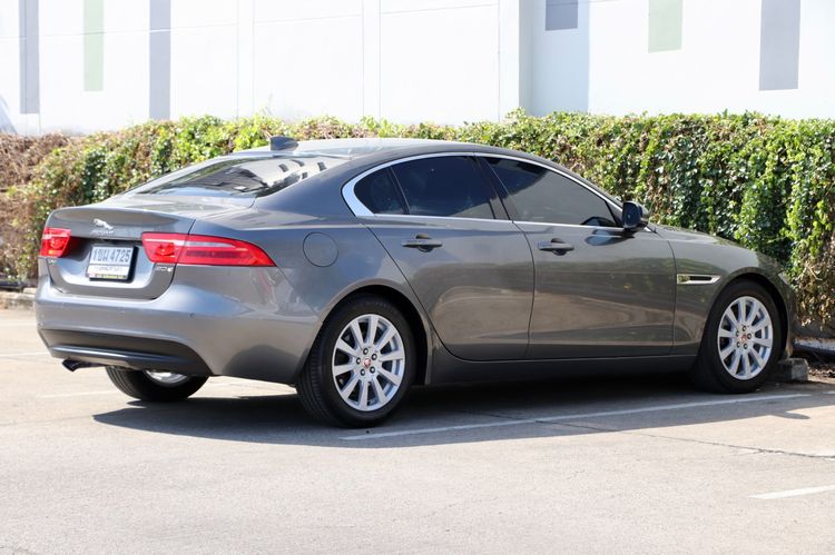 Jaguar XE 2019 2.0 R-Sport Sedan ดีเซล ไม่ติดแก๊ส เกียร์อัตโนมัติ เทา รูปที่ 4