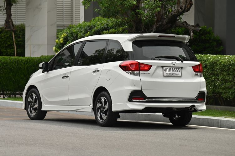 Honda Mobilio 2015 1.5 RS Utility-car เบนซิน ไม่ติดแก๊ส เกียร์อัตโนมัติ ขาว รูปที่ 3