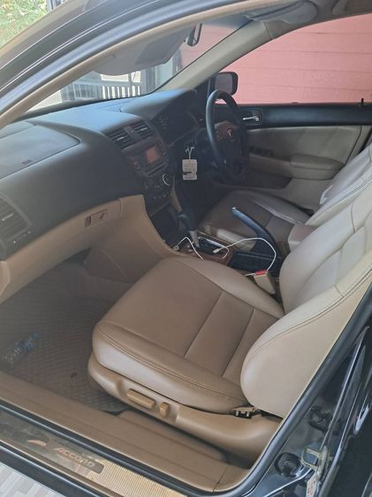 Honda Accord 2004 2.4 EL i-VTEC Sedan เบนซิน LPG เกียร์อัตโนมัติ ดำ รูปที่ 4