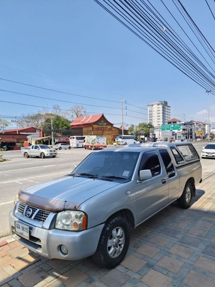 รถ Nissan FRONTIER 2.7 TL สี บรอนซ์เงิน