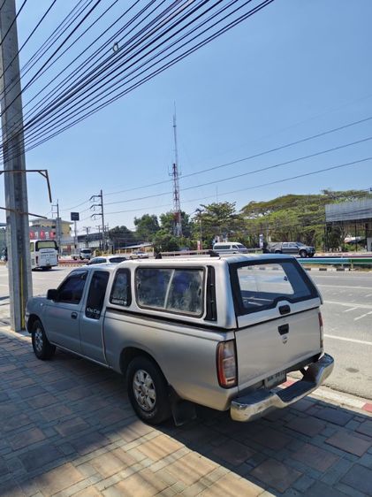 Nissan FRONTIER 2003 2.7 TL Pickup ดีเซล ไม่ติดแก๊ส เกียร์ธรรมดา บรอนซ์เงิน รูปที่ 3