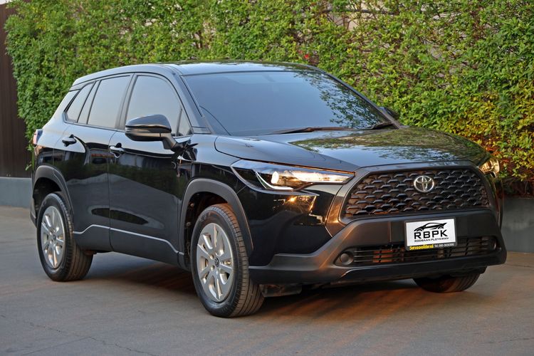 Toyota Corolla Cross 2021 1.8 Sport Sedan เบนซิน ไม่ติดแก๊ส เกียร์อัตโนมัติ ดำ รูปที่ 4