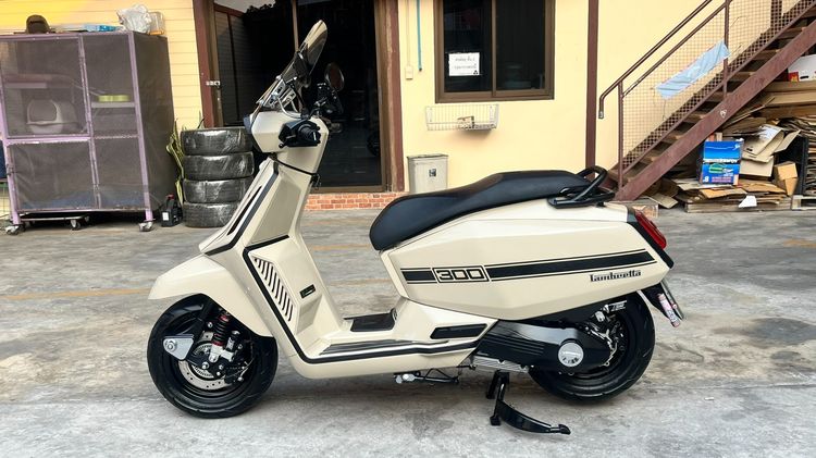 รุ่นอื่นๆ 2023 Lambretta X300 จดปี 23 ไมล์ 1083 km.