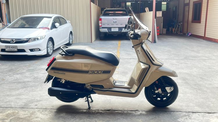 Lambretta X300 จดปี 23 ไมล์ 1083 km. รูปที่ 2