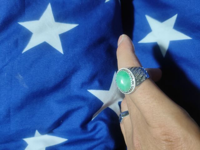 เงิน แหวนหยก