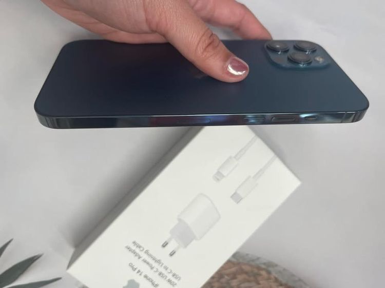 iphone 12 pro max รูปที่ 6