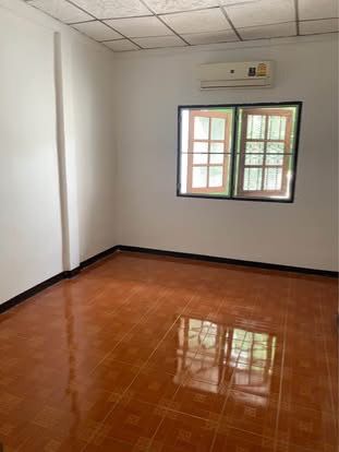 อื่นๆ ไม่มี สร้างเสร็จก่อน 2010 ทาวน์เฮาส์ รูปที่ 3