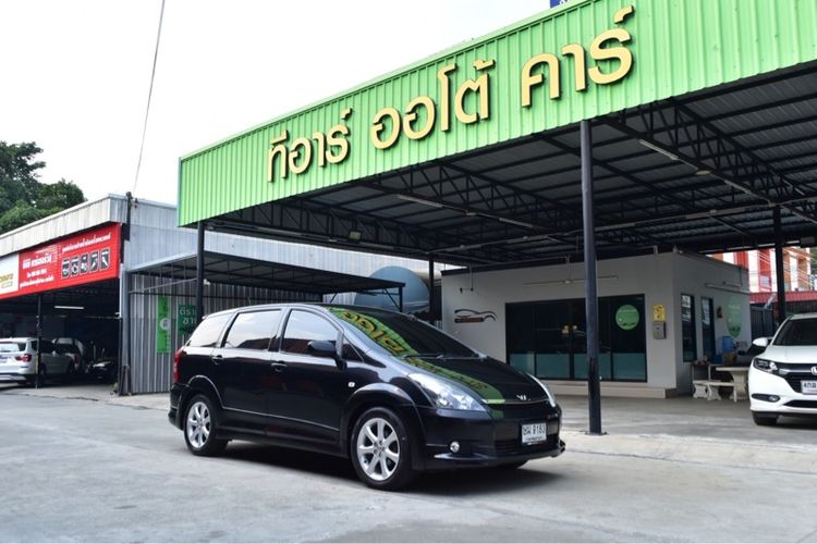Toyota Wish 2004 2.0 Q Utility-car เบนซิน ไม่ติดแก๊ส เกียร์อัตโนมัติ ดำ