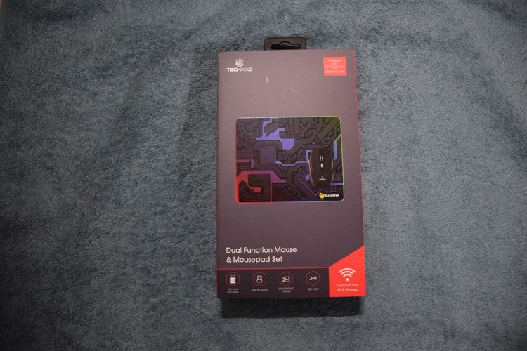 set เม้าส์ชนิดไร้สาย USB+และแผ่นรองเมาส์ ผ้าคุณภาพสูง สีดำ ขนาดกะทัดรัด