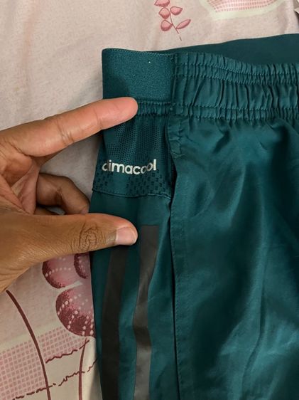 Adidas รูปที่ 6