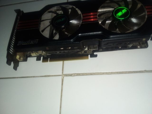 การ์ดจอ asus 1 GB ddr 5 สภาพดีอุปกรณ์ครบขายตามรูปตามภาพครับ รูปที่ 3