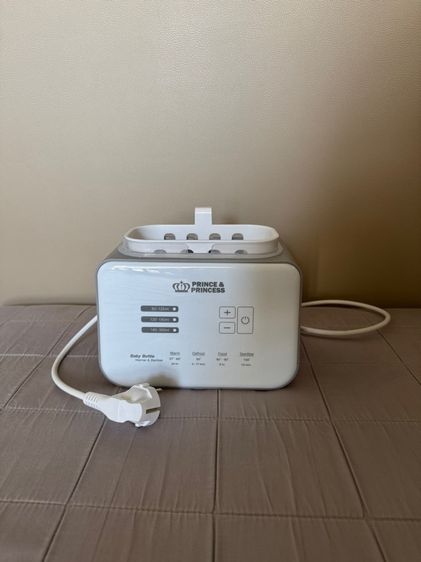 ของใช้สำหรับแม่ลูกอ่อน มือสอง เครื่องอุ่นนม Baby Bottle Warmer Sterilizer​ PRINCE and PRINCESS​ ตั้งอุณหภูมิได้ ไม่เสียคุณค่าน้ำนม