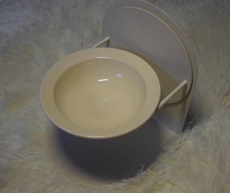 ชามอาหารสัตว์เลี้ยง แบบเซรามิค ปรับระดับความสูงได้ โดยการติดแผ่นแม่เหล็ก รูปที่ 3