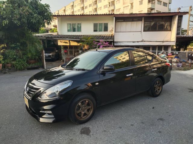 Nissan Almera 2012 1.2 VL Sedan เบนซิน ไม่ติดแก๊ส เกียร์อัตโนมัติ ดำ รูปที่ 2