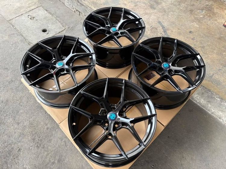 ล้อแม็กมือ1 ขอบ18 VZ-05 5รู100 กว้าง8.5 ออฟ35 สีดำเงา ล้อเบา FLOW FORMING งานJP งานสวยมากๆ รูปที่ 2